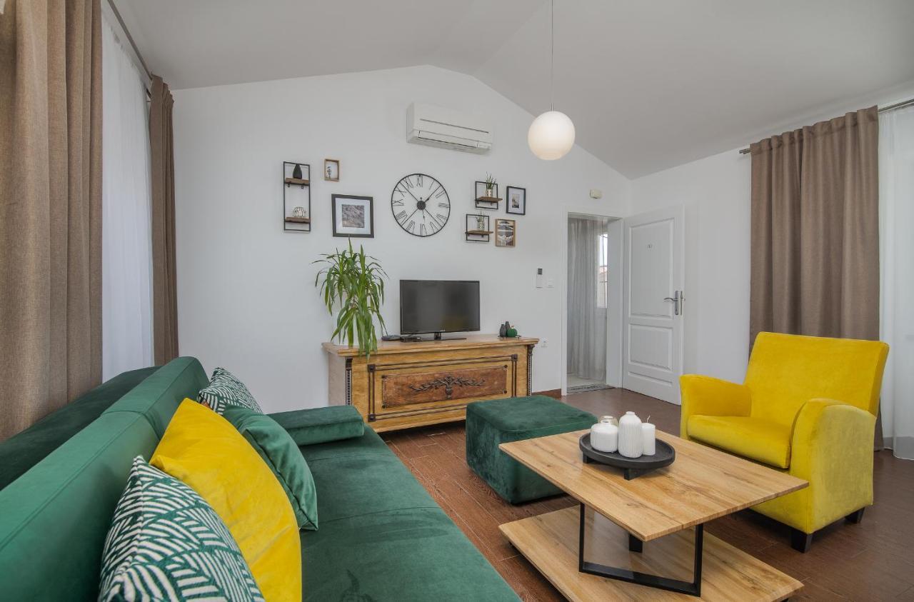 Apartment Marina Malinska Exterior photo