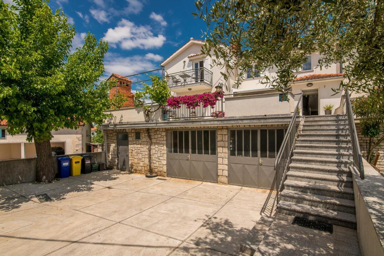 Apartment Marina Malinska Exterior photo